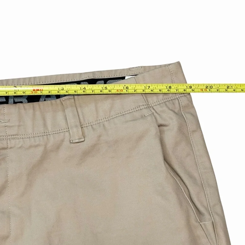 Under Armour Men's Showdown Chino Pants Tan Size 38/30 Golf Stretch